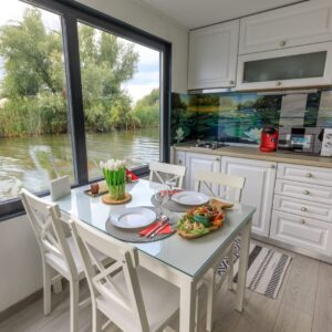 17a9c36c-ccfe-4c40-9ed0-59988f05ebf3